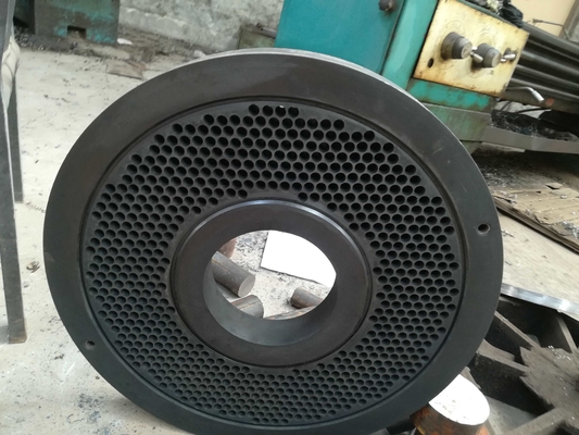 YSX Raw Material 2 Compound Material Feed Pellet Machine for Livestock Feed Production