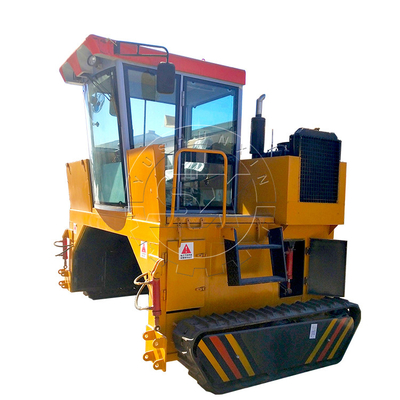 Transform Animal Manure into Bio Fertilizer with 2400mm Working Width Compost Turner
