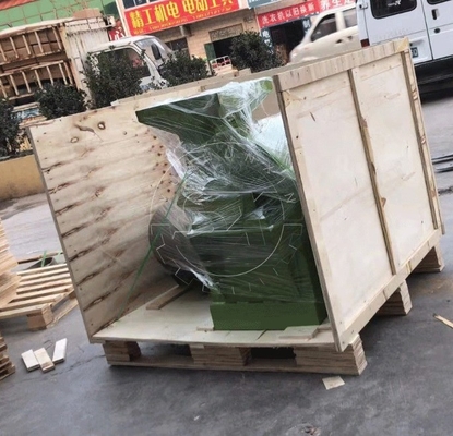 2000r/min Cage Crusher Machine for Crushing Materials Advantage Not Easy to Block Easy