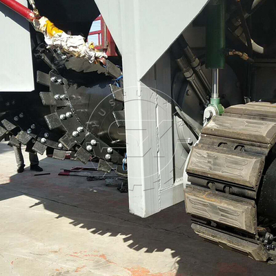 High Safety Level Moving Compost Mixer Machine for Food Waste Working Row Space 0.8-1.0m