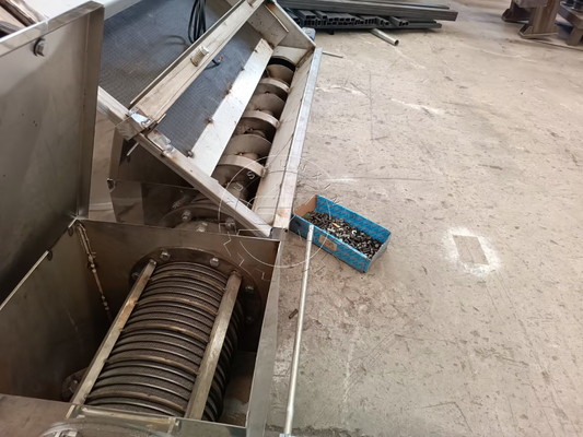 Inclined Screen Solid-Liquid Separator 700KG Weight Ideal for Outdoor Sewage Treatment